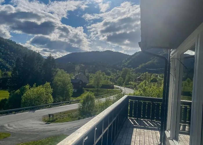 Idyllic In Quiet Surroundings * Voss